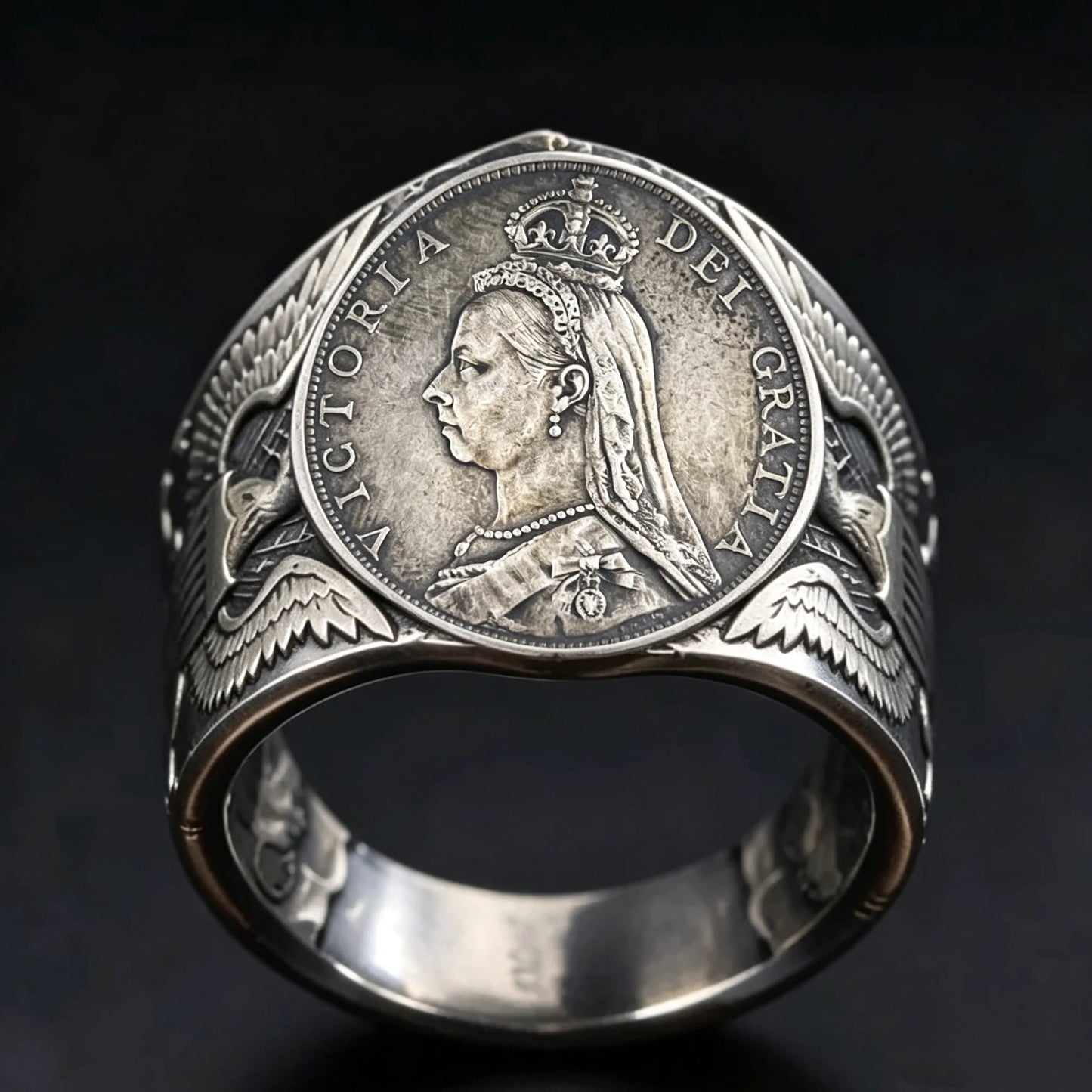 1889 British 1 Florin Silver Coin Ring