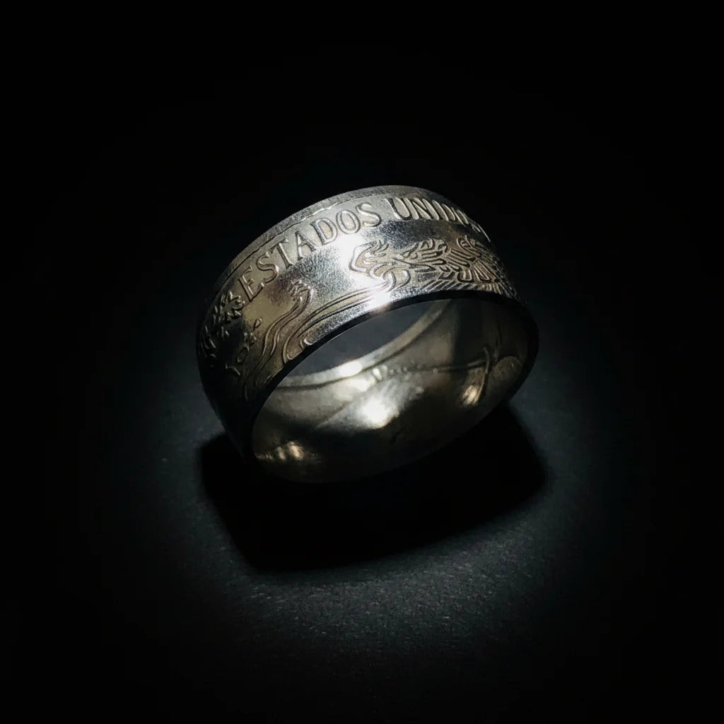 Mexican Cuauhtemoc 5 Peso Silver Coin Ring