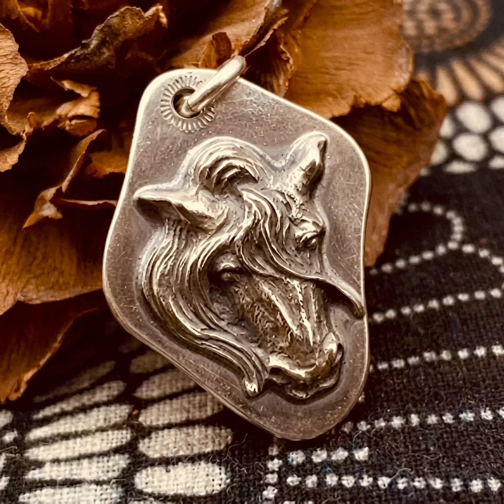Mustang Spirit Pendant（999 Sterling Silver）