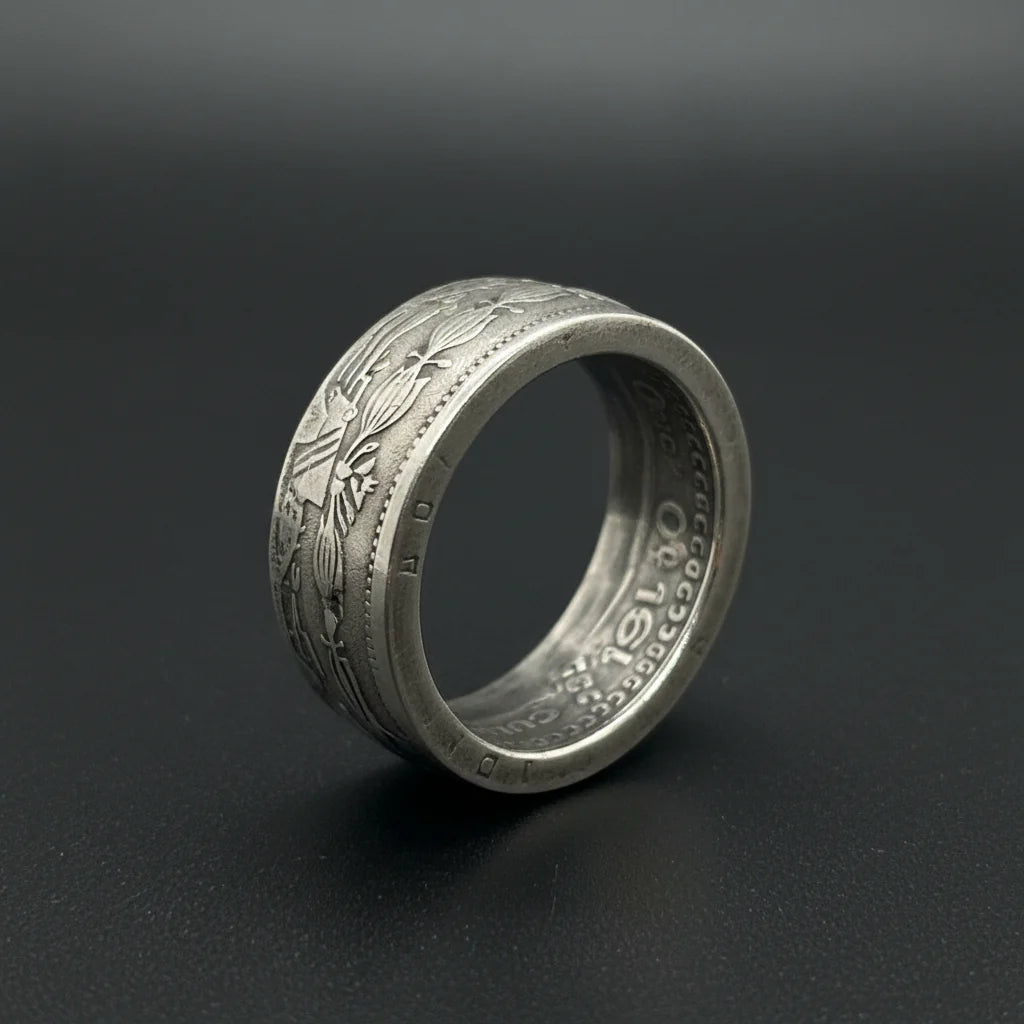Mexican Cuauhtemoc 5 Peso Silver Coin Ring