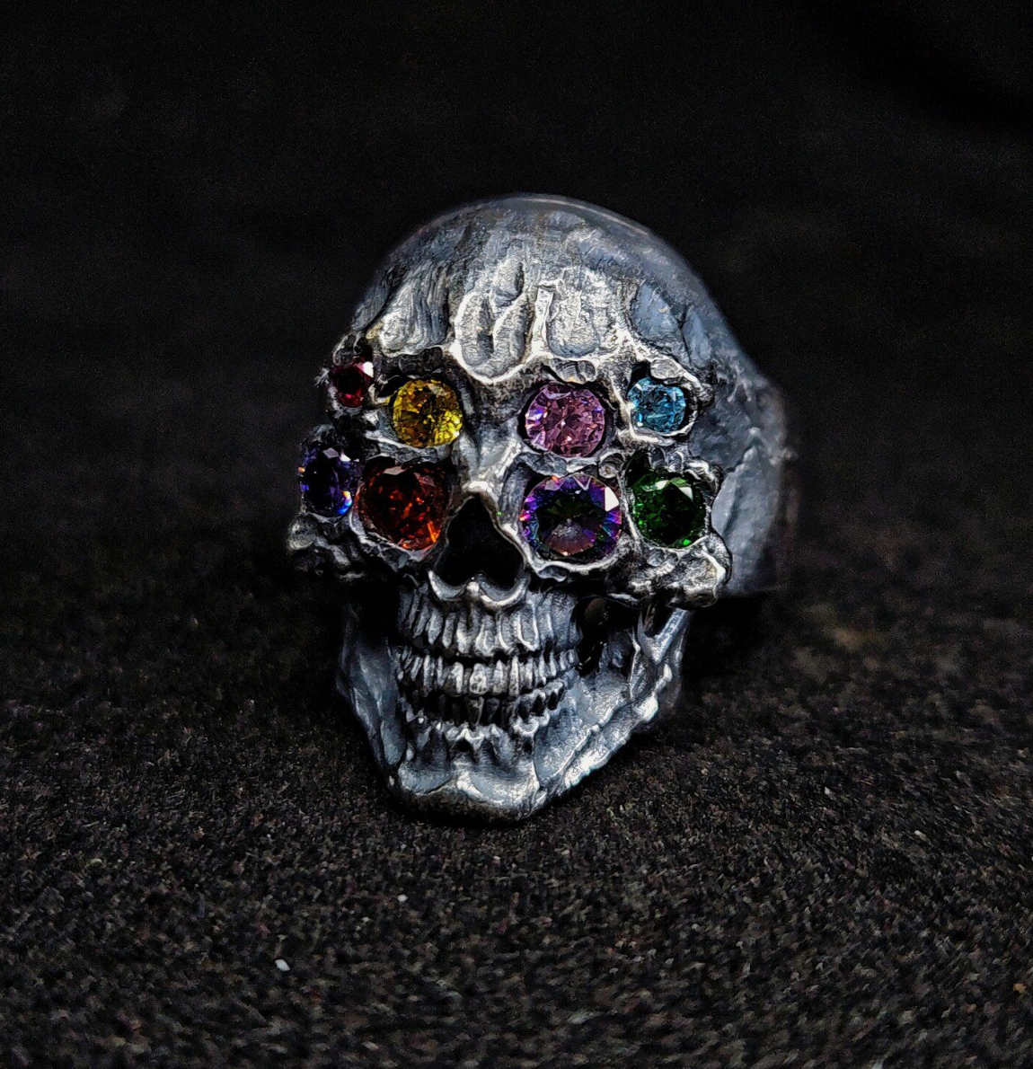Eight-eyed Skull Ring