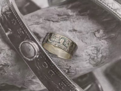 Walking Statue of Liberty Silver Coin Ring – Adjustable Open Design | One Size Fits Most